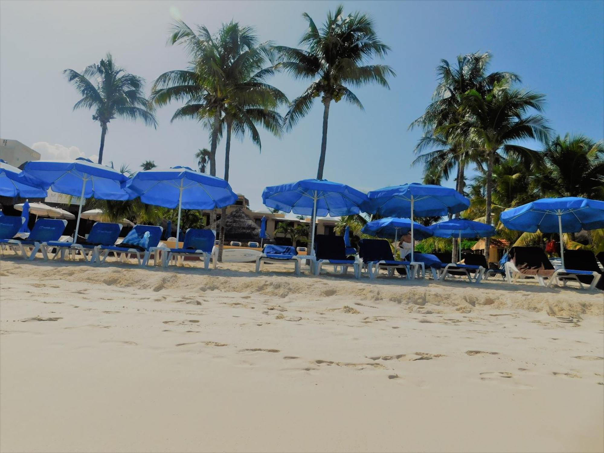 Nautibeach Beach Front Condos In North Beach Isla Mujeres Bagian luar foto